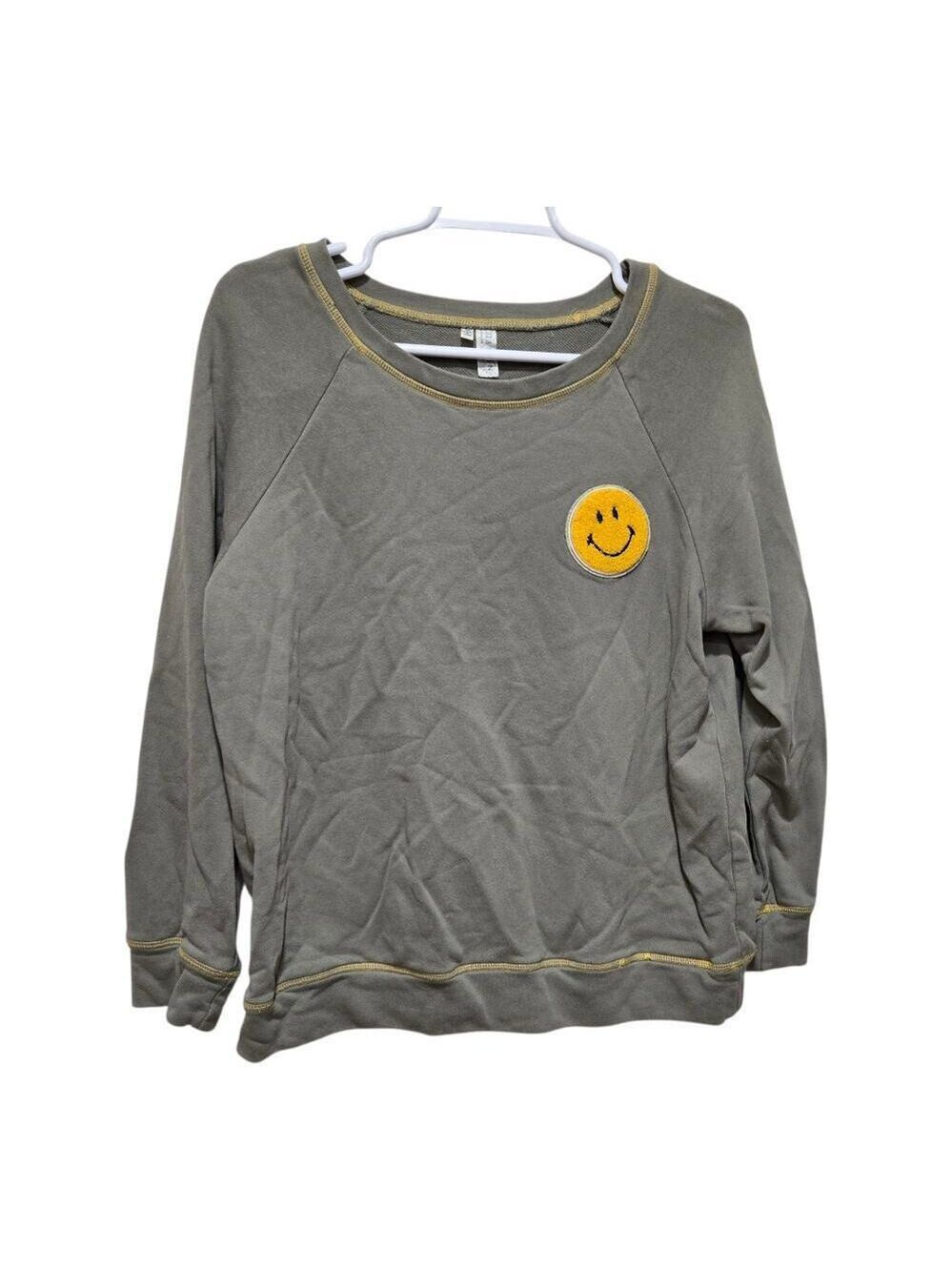 Hayden LA Smiley Patch Sweatshirt Medium Olive Crewneck